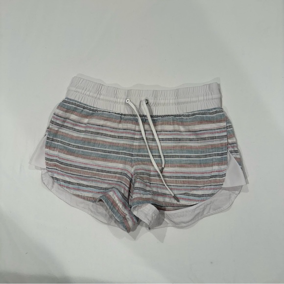 Athleta Cabo Beachside Linen Striped Shorts - Size 6 - Picture 2 of 6